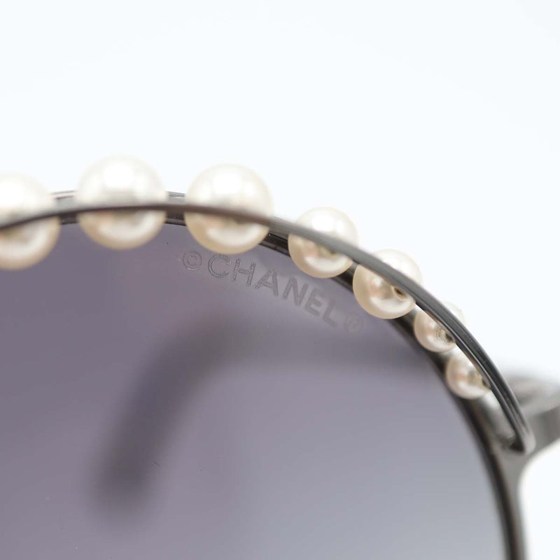 CHANEL シャネル フェイクパール サングラス 4234-H c.108/56 CC ココマーク ラウンドフレーム ケース付 度なし H19284