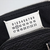 Maison Margiela メゾン マルジェラ 5AC Classique Baby ショルダーバッグ 斜め掛け ブラック 鞄 a5