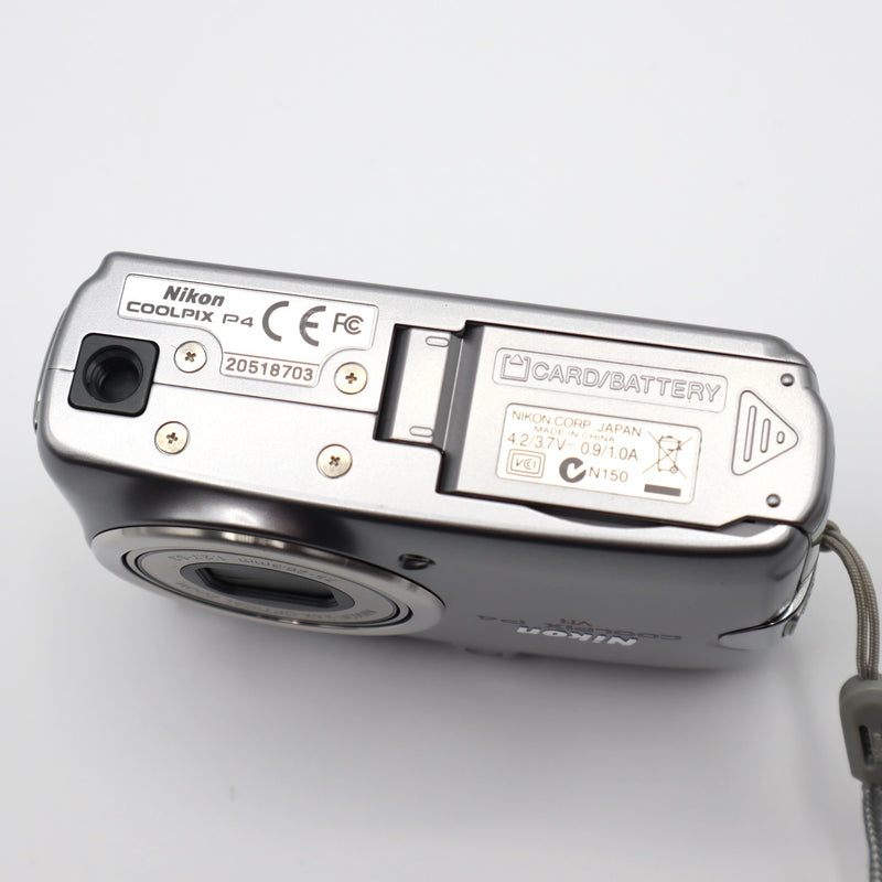 Nikon ニコン コンパクトデジタルカメラ COOLPIX P4 VR 7.5-26.3mm 1:2.7-5.3 デジカメ 動作確認済 H16552