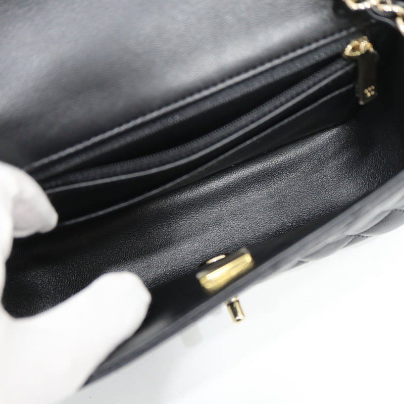 CHANEL シャネル A69900-Y04059 ミニクラシック チェーンショルダー