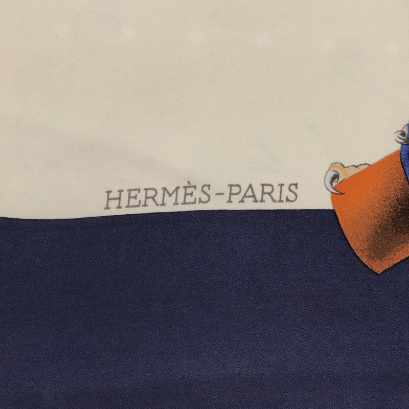 HERMES エルメス スカーフ カレ90 chasse a vol 鷹狩り シルク100％ ブルー 服飾小物 H20494
