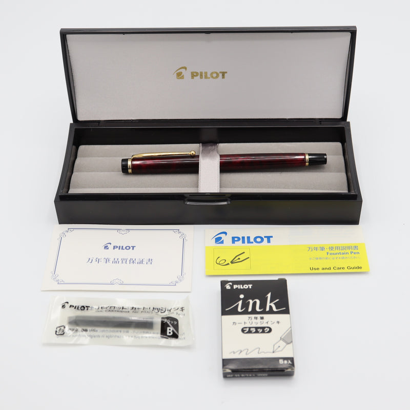 未使用 PILOT パイロット 万年筆 ペン先14k-585刻印 FG-IMK-BRF グランセ 赤 マーブル 筆記用具 文具 H3492