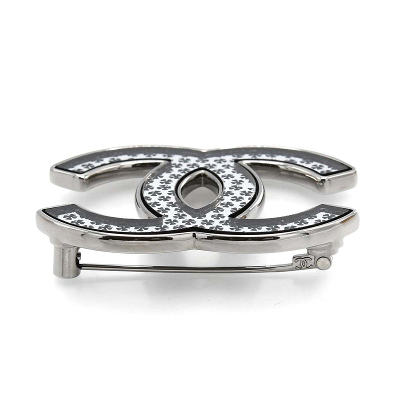 CHANEL シャネル ブローチ メタル ココマーク クローバー柄 A24S 14.6g アクセサリー 箱 袋 H19511