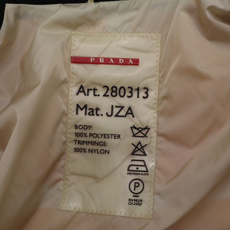 PRADA プラダ ジャケット サイズ38 ゴアテックス アウター ブラック レディース 服 M4240