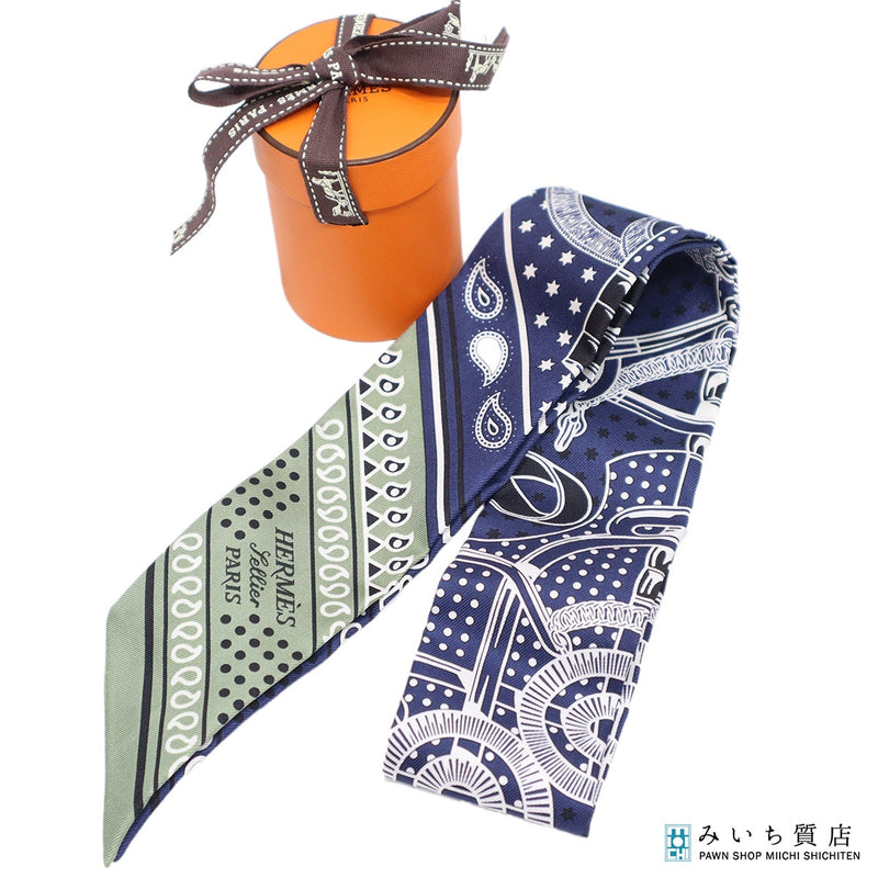 未使用 HERMES エルメス ツイリー Eperon d'Or Cut エプロンドール バンダナ シルク100 ネイビー 箱有 25s179-8