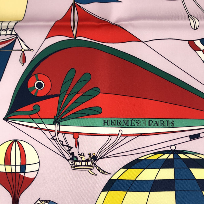 エルメス HERMES カレ90 スカーフ LES FOLIES DU CIEL 空の狂気 ダブルフェイス ピンク系 グリーン系 シルク H11967