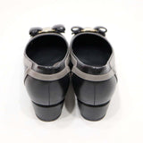 未使用 Salvatore Ferragamo フェラガモ ヴァラリボン パンプス フラットシューズ ブラック×グレー サイズ7 1/2 Ⅾ 靴 25cm 箱有 H12688-8