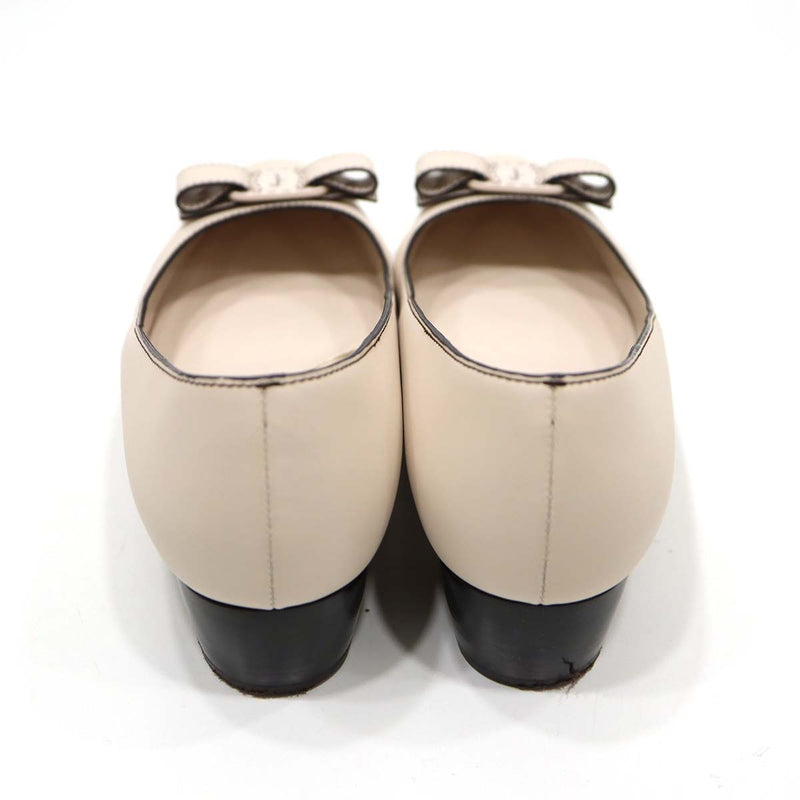 Salvatore Ferragamo フェラガモ ヴァラリボン パンプス フラットシューズ 01A838 740837 靴 サイズ8 D 25.5cm 箱有 H12688-9