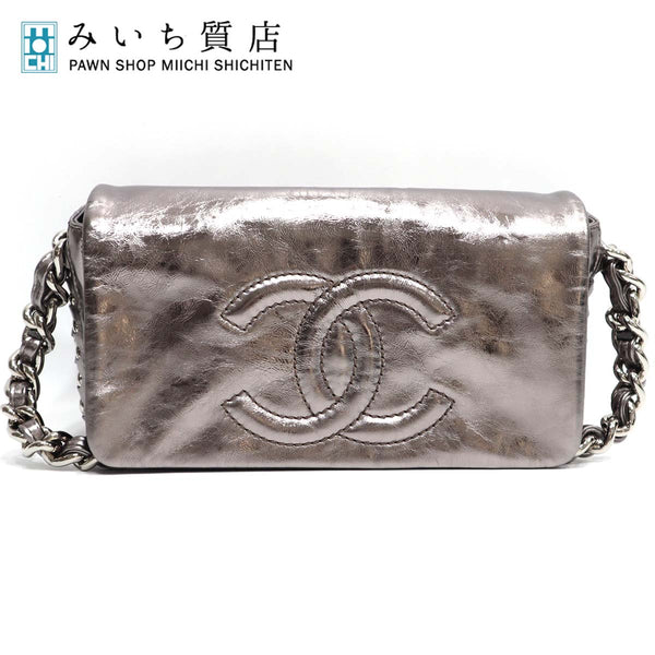 バッグ CHANEL シャネル メタリック チェーン ショルダー ココマーク シルバー レザー K95