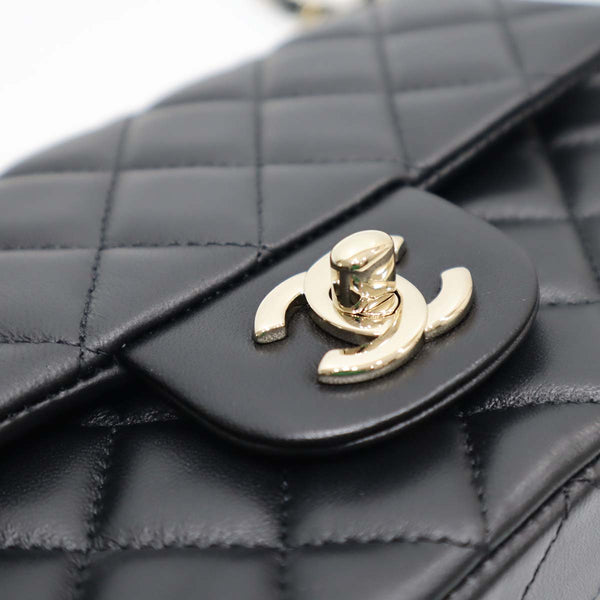 未使用 シャネル CHANEL フラップバッグ ラムスキン ミニマトラッセ A69900 ブラック 黒 22k459-5