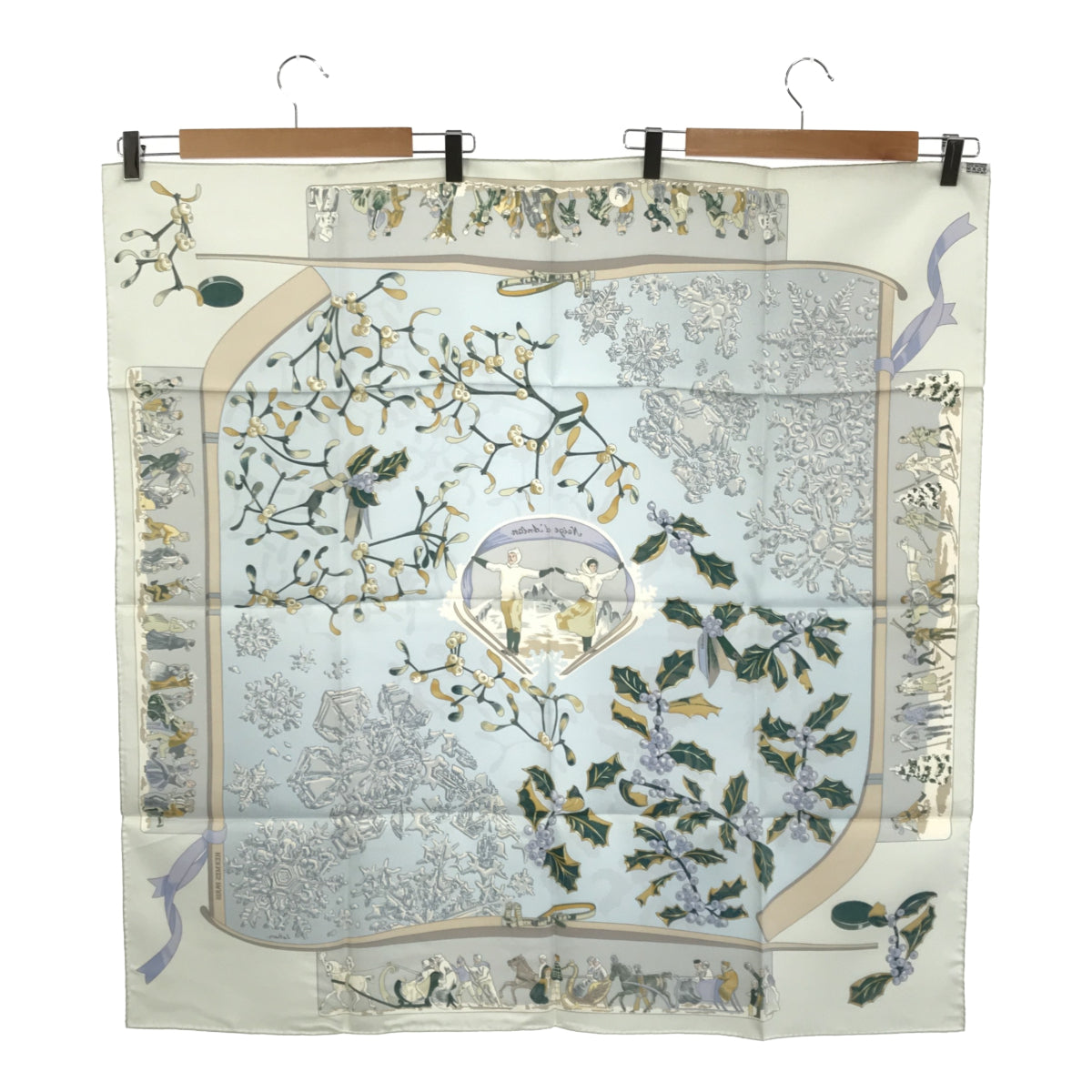 美品 エルメス HERMES スカーフ 水色 カレ90 Neige d'Antan 去年の雪