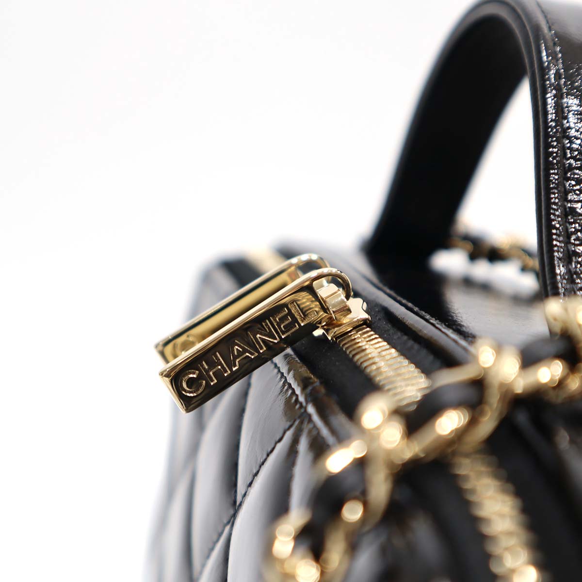 シャネル CHANEL ヴァニティバッグ シャイニー ラムスキン AS3221