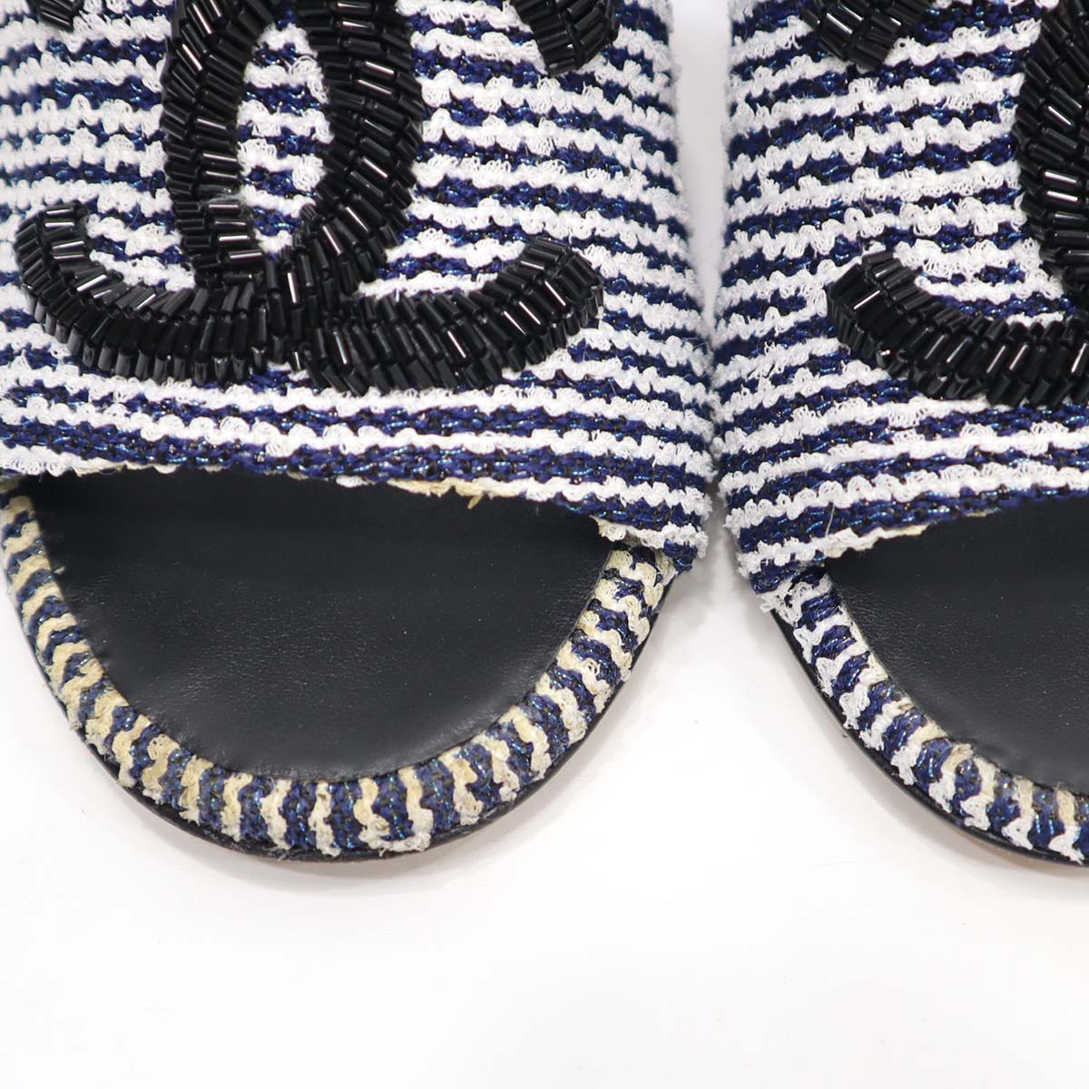 CHANEL 正規品　美品　レア　ツイードサンダル　size36 CHANEL - CHANEL 正規品 美品 レア ツイードサンダル size36の