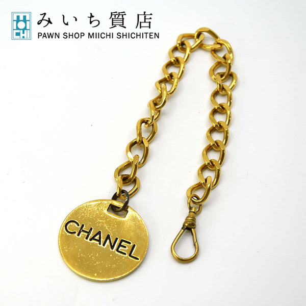 シャネル　キーホルダー　CHANEL PARIS ゴールド色　チャーム　 30k190-154