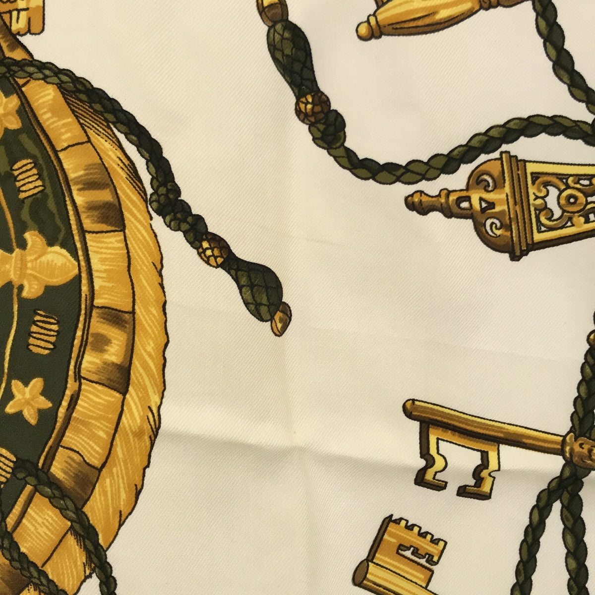 エルメス HERMES カレ90 LES CLES 鍵 スカーフ シルク グリーン